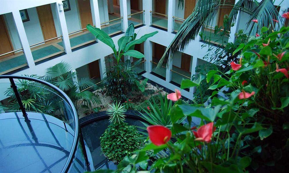 Cidnay Santo Tirso - Charming Hotel & Executive Center ภายนอก รูปภาพ