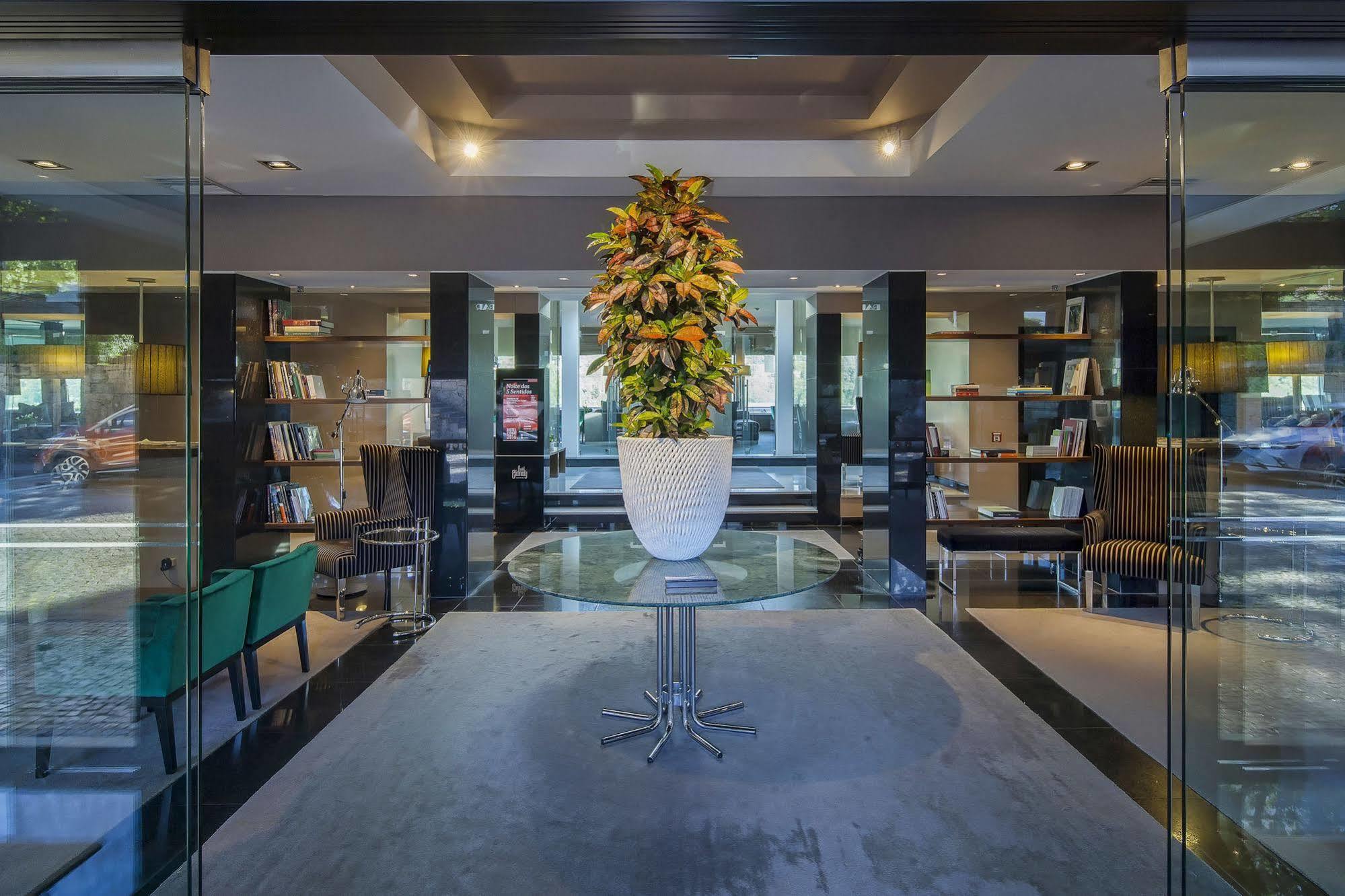 Cidnay Santo Tirso - Charming Hotel & Executive Center ภายนอก รูปภาพ